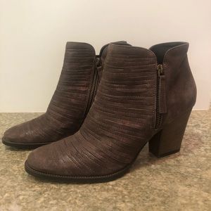 Paul Green Malibu Sliced Bootie size 10 (7.5 UK)